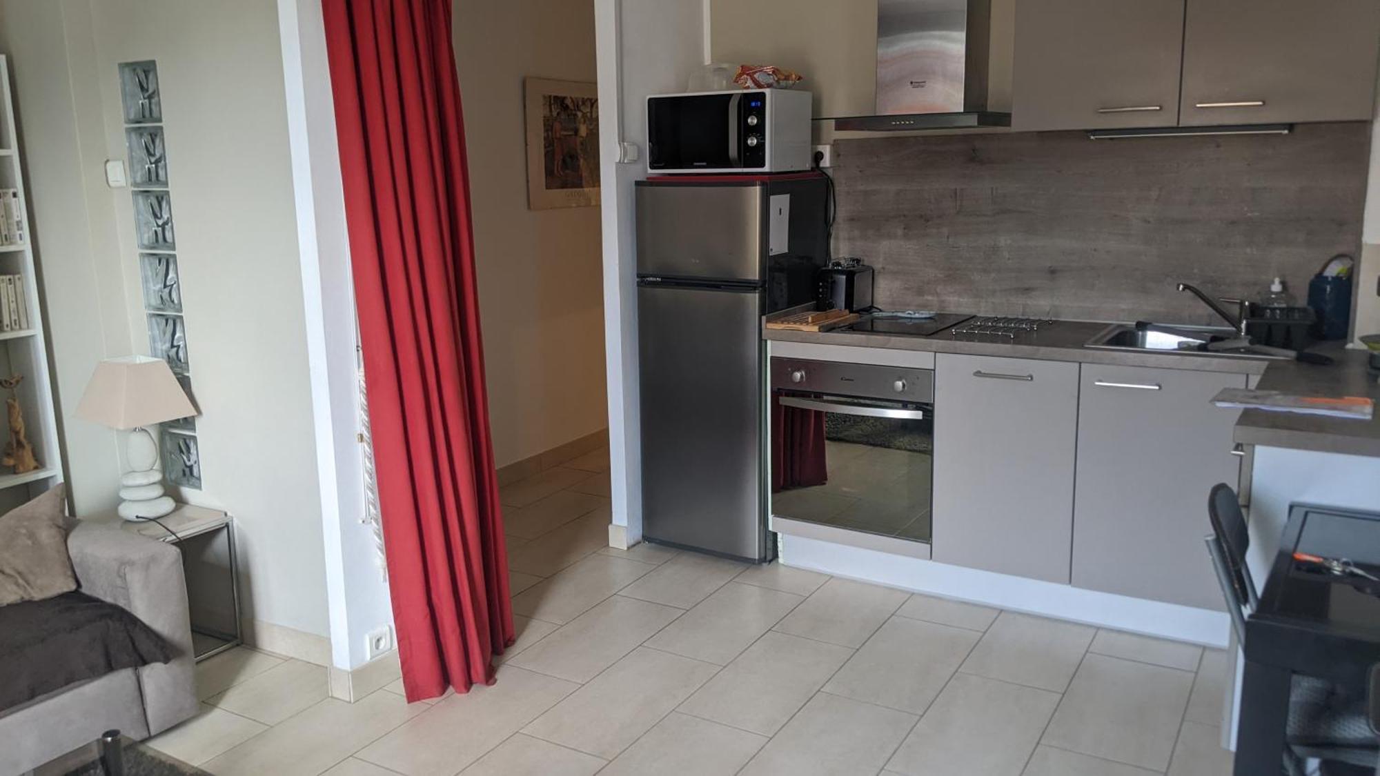 Charmant Studio Tout Proche Du Port Nice Ngoại thất bức ảnh